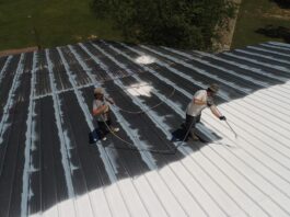 How to Find the Right Commercial Roofing Contractor