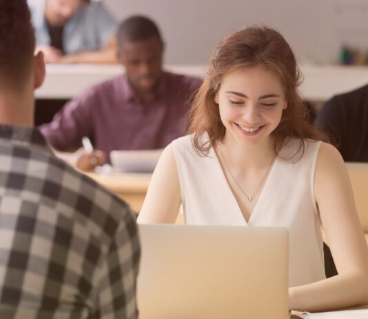 Top 10 Benefits of Online Study