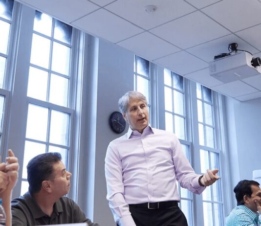 Agile Training: An Assurance to Efficient and Timely Completion of Agile Projects